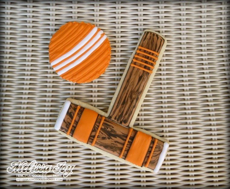 croquet mallet and ball cookie by melissa joy