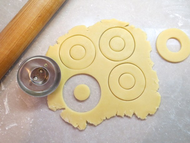 How to Make Olympic Ring Cookies