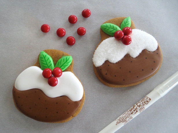 Figgy Pudding Cookie How-To by Melissa Joy