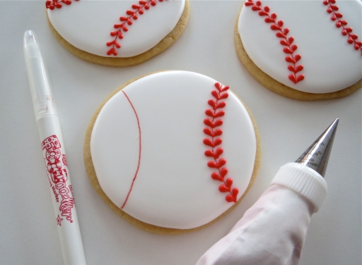 Baseball Valentine Cookie How To